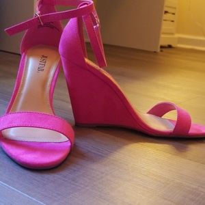 Pink Suede Summer Wedges